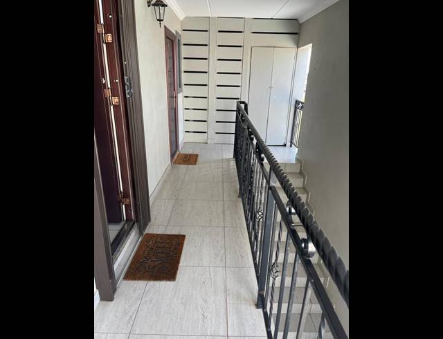 2 BEDROOM COMPLEX FOR SALE IN FAIRLEAD